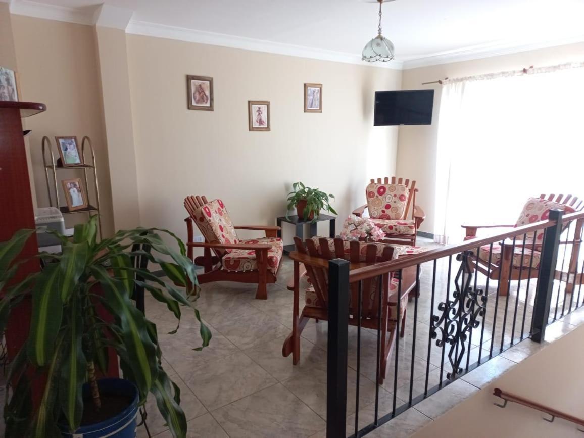 Bed and Breakfast La Gracia Сальта Екстер'єр фото